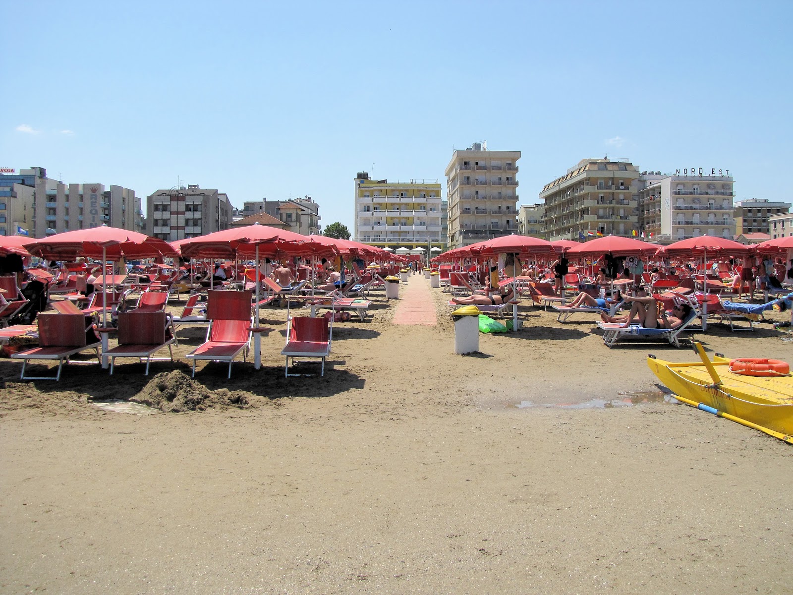 Photo de Plage de Cattolica - bon endroit convivial pour les animaux de compagnie pour les vacances