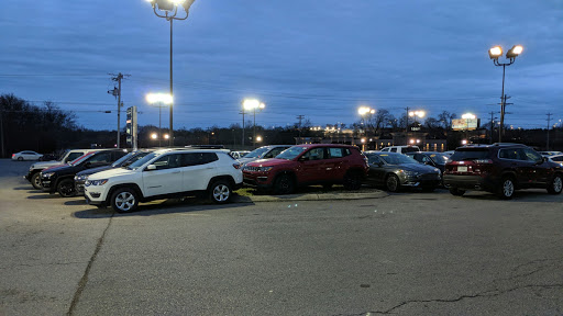 Jeep Dealer «Miracle Chrysler Dodge Jeep Ram», reviews and photos, 1290 Nashville Pike, Gallatin, TN 37066, USA