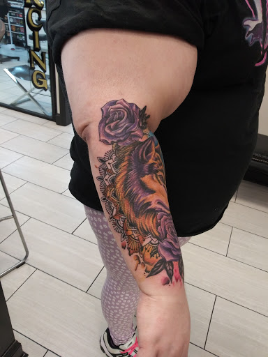 Tattoo Shop «Inkwell Tattoos», reviews and photos, 10603 Lincoln Trail, Fairview Heights, IL 62208, USA