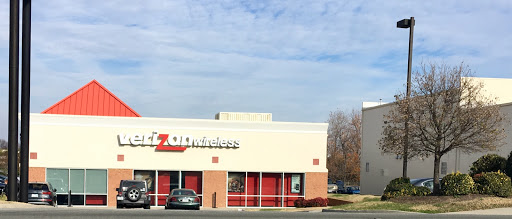 Cell Phone Store «Verizon», reviews and photos, 7720 W Broad St, Richmond, VA 23294, USA