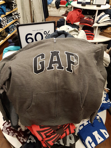 Clothing Store «Gap Factory Store», reviews and photos, 741 S Broadway, Los Angeles, CA 90014, USA