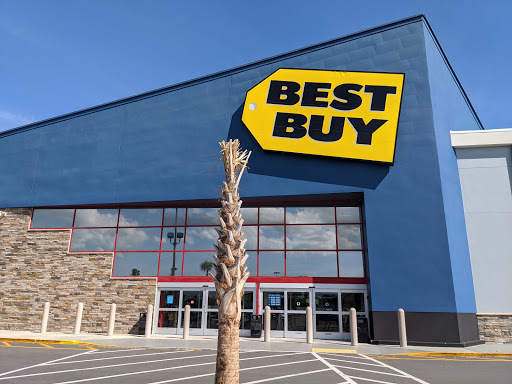 Shopping Mall «Drew 19 Shopping Center», reviews and photos, 21311 US Hwy 19 N, Clearwater, FL 33765, USA