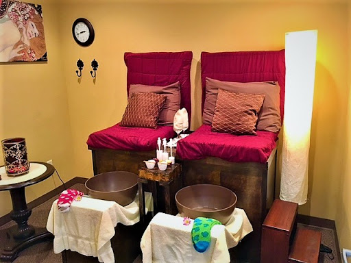 Massage Therapist «Lalumiere Massage Boutique», reviews and photos, 237 State St, Salem, OR 97301, USA
