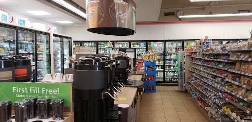 Convenience Store «7-Eleven», reviews and photos, 241 Glen Cove Rd, Carle Place, NY 11514, USA