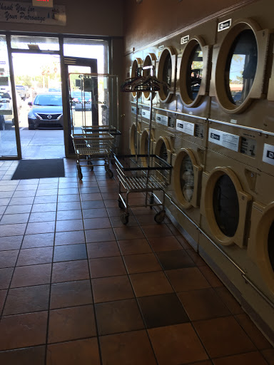 Laundromat «Campbell Laundry and Cleaners», reviews and photos, 1800 E Fort Lowell Rd, Tucson, AZ 85719, USA