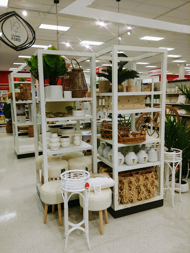 Department Store «Target», reviews and photos, 375 18th St NW, Atlanta, GA 30363, USA