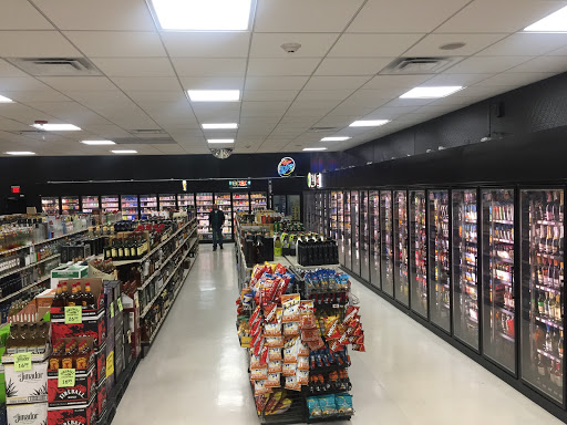 Wine Store «Lively Liquor Store», reviews and photos, 1170 E Higgins Rd, Elk Grove Village, IL 60007, USA