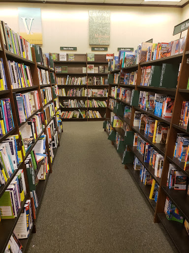 Book Store «Barnes & Noble», reviews and photos, 235 Daniel Webster Hwy, Nashua, NH 03060, USA