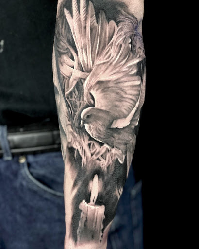 Explore vet tech tattoo ideas, creative tattoo ideas in Chicago, available at Black Atlas Studios