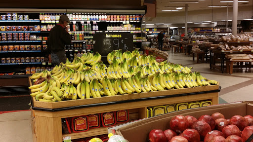 Grocery Store «Hannaford Supermarket», reviews and photos, 225 High St, Ellsworth, ME 04605, USA