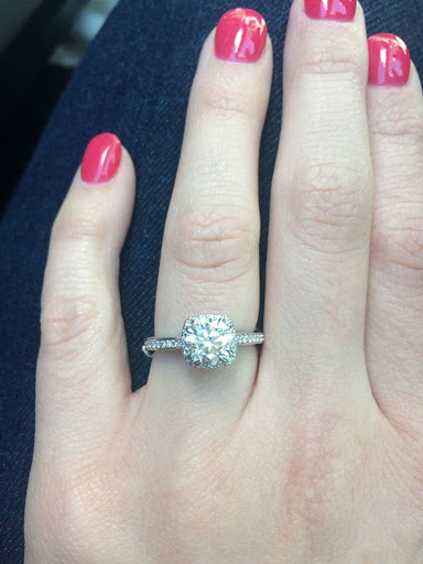 Jewelry Store «HL Gross & Bro. Jewelers», reviews and photos, 840 Franklin Ave, Garden City, NY 11530, USA