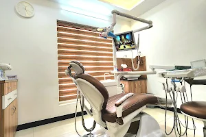 Dental Point Orthodontic and Root Canal Centre Kochi - Dental Clinic image