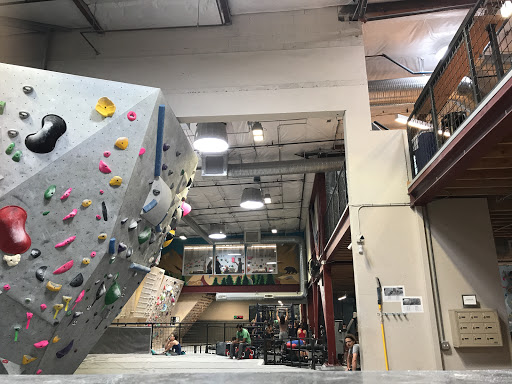 Mesa Rim Climbing Center (Mission Valley)