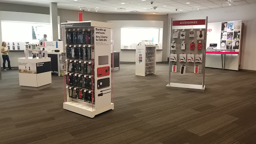 Cell Phone Store «Verizon», reviews and photos, 4512 Oleander Dr #800, Wilmington, NC 28403, USA