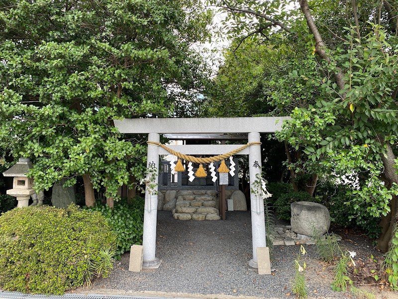 飯野神社