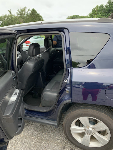 Used Car Dealer «Colonial Motors Inc», reviews and photos, 4720 S Dupont Hwy, Dover, DE 19901, USA