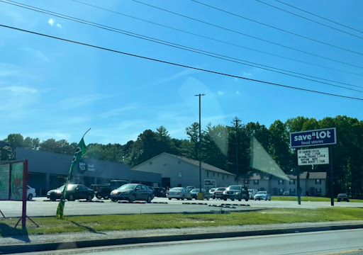 Grocery Store «Save-A-Lot», reviews and photos, 825 S Laurel Rd, London, KY 40741, USA