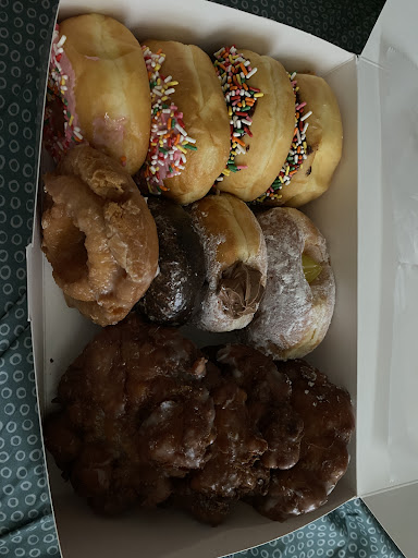 Donut Shop «Donut King», reviews and photos, 1214 W Lindsey St, Norman, OK 73069, USA