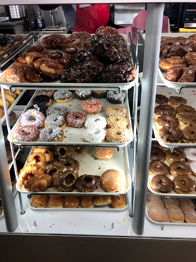Donut Shop «Sunny Donut Shop», reviews and photos, 12636 Limonite Ave, Corona, CA 92880, USA