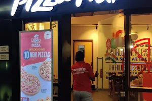 Pizza Hut image