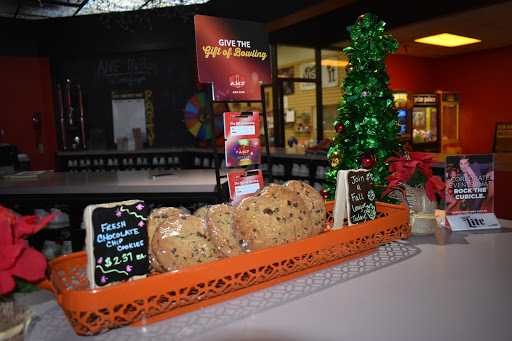 Bowling Alley «AMF Mcray Plaza Lanes», reviews and photos, 3825 W Ray Rd, Chandler, AZ 85226, USA