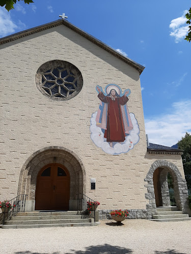 Rezensionen über Eglise de Noës in Siders - Kirche