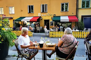 Restaurang Basilico image