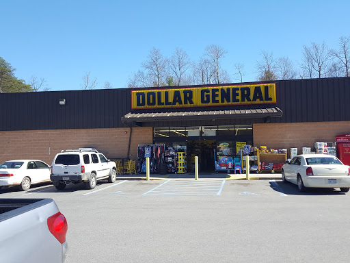 Home Goods Store «Dollar General», reviews and photos, 1005 Valley Rd, Berkeley Springs, WV 25411, USA