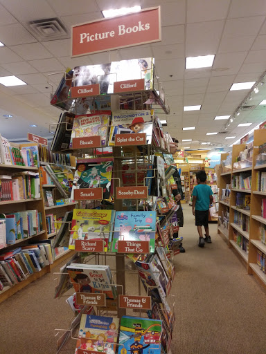 Book Store «Barnes & Noble», reviews and photos, 791 S Main St, Orange, CA 92868, USA