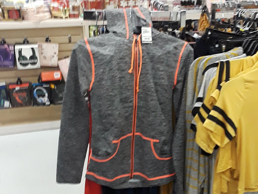 Department Store «Bealls Outlet», reviews and photos, 3840 FL-674, Ruskin, FL 33573, USA