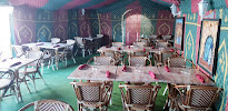 Atmosphère du Restaurant marocain Restaurant Au Soleil du Maroc à Orsay - n°11