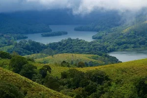 Siruvani Dam image