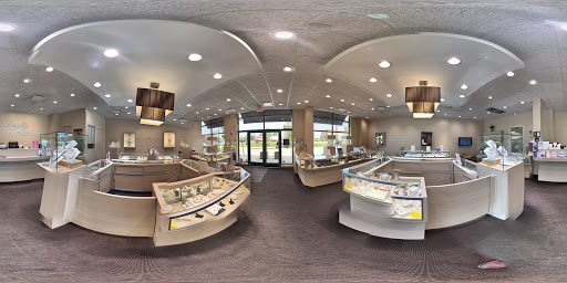 Jewelry Store «Lustig Jewelers», reviews and photos, 281 W Townline Rd, Vernon Hills, IL 60061, USA