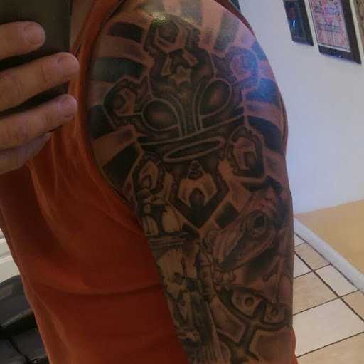 Tattoo Shop «Starlight Tattoo», reviews and photos, 215 NJ-17, Rochelle Park, NJ 07662, USA