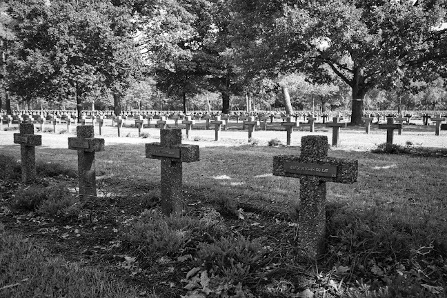 Reacties en beoordelingen van Duitse militaire begraafplaats