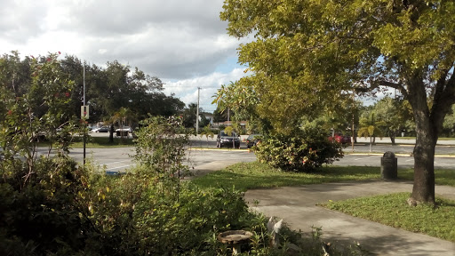 Laundry «Candy Clean Laundry», reviews and photos, 7100 Pines Blvd Suite 27, Pembroke Pines, FL 33024, USA