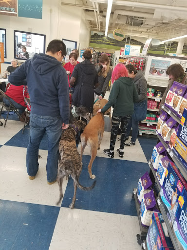 Pet Supply Store «Petco Animal Supplies», reviews and photos, 710 W 66th St, Richfield, MN 55423, USA