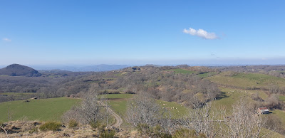 Site d'escalade de chateauneuf à Riom-ès-Montagnes