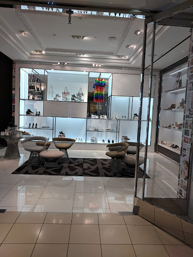Fashion Accessories Store «Michael Kors», reviews and photos, 845 Market St #137, San Francisco, CA 94103, USA