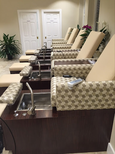 Nail Salon «Treasured Hands Nail & Beauty Salon», reviews and photos, 715 Boylston St, Boston, MA 02116, USA