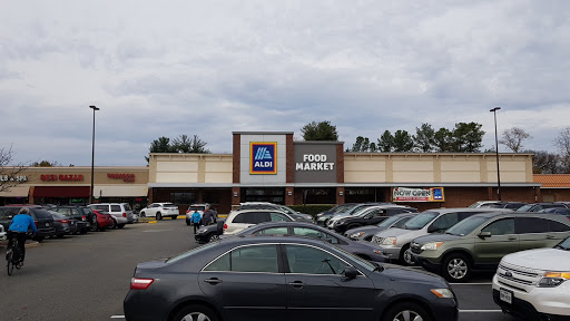 Supermarket «ALDI», reviews and photos, 6129 Backlick Rd, Springfield, VA 22150, USA