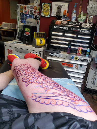 Tattoo Shop «Big Kountry Tattoo Collective», reviews and photos, 237 Caratoke Hwy, Moyock, NC 27958, USA