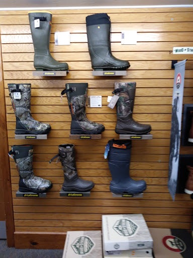 Hunting and Fishing Store «FISHING TACKLE GRAB BAG», reviews and photos, 5521 N State Rd, Davison, MI 48423, USA
