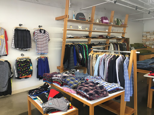 Thrift Store «RARE by Goodwill», reviews and photos, 411 W Broadway, Anaheim, CA 92805, USA