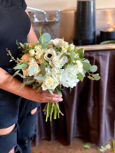 Florist «Secret Garden Florist & Gift Shop, Inc», reviews and photos, 2294 NY-208, Montgomery, NY 12549, USA