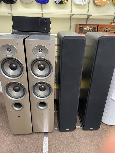 Pawn Shop «family pawn», reviews and photos, 461 Main St, Springfield, MA 01105, USA