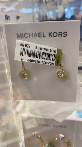 Clothing Store «Ross Dress for Less», reviews and photos, 2870 Chapel Hill Rd, Douglasville, GA 30135, USA