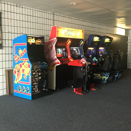 Movie Theater «Garrettsville Cinema», reviews and photos, 8001 State St, Garrettsville, OH 44231, USA