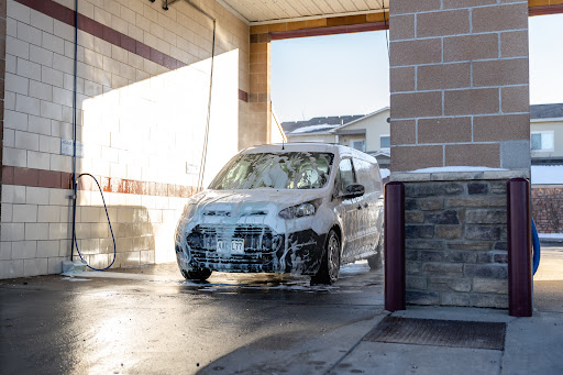 Self Service Car Wash «Lickety Splits Car Wash», reviews and photos, 124 W Bridge St, Brighton, CO 80601, USA