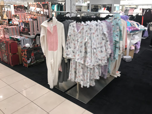 Department Store «Nordstrom Fashion Place», reviews and photos, 6191 S State St, Murray, UT 84107, USA